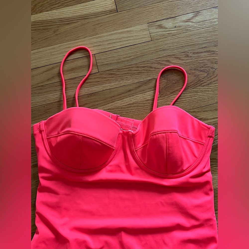 J. Crew One Piece Underwire Swimsuit - Picture 6 of 6